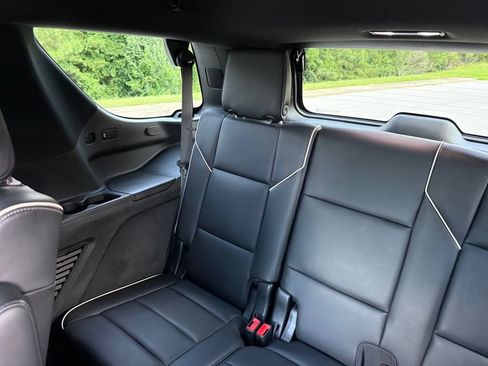 Used 2023 Cadillac Escalade Sport AWD/4WD image 28