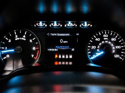 Used 2019 Ford F150 XLT w/ Equipment Group 302A Luxury image 25