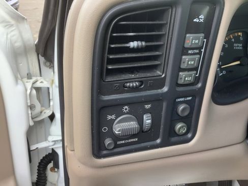 Used 2001 GMC Sierra 2500 SLE w/ SLT Marketing Option Pkg image 12