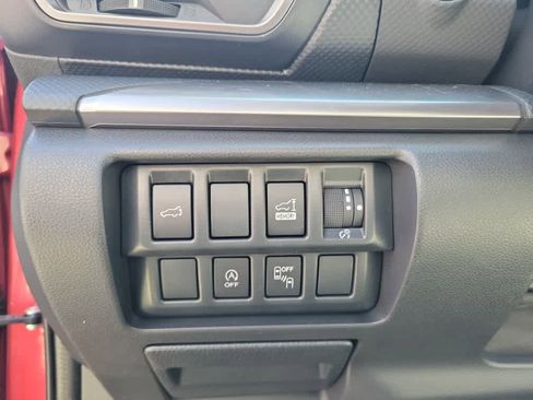 Used 2019 Subaru Forester Premium image 23