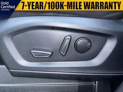 Certified 2022 Ford Explorer XLT w/ Equipment Group 202A image 21