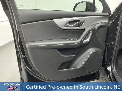 Used 2025 Chevrolet Blazer LT image 16