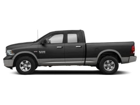Used 2018 RAM 1500 Big Horn image 3
