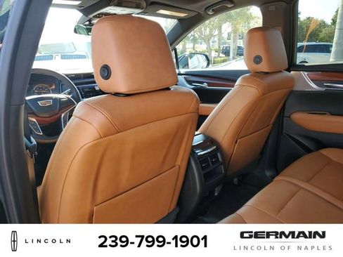 Used 2025 Cadillac XT5 Premium Luxury image 21