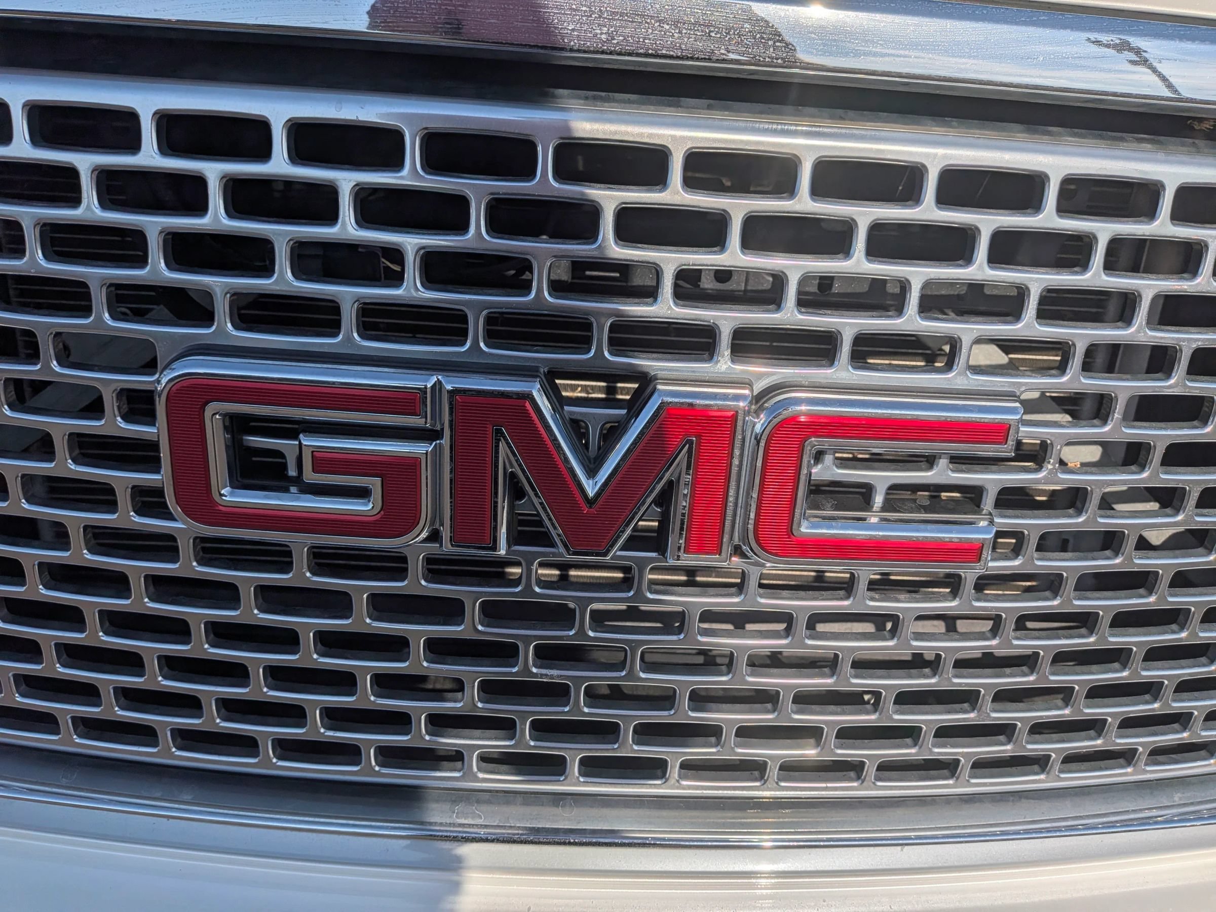 Used 2016 GMC Yukon Denali w/ Open Road Package AWD/4WD image 11