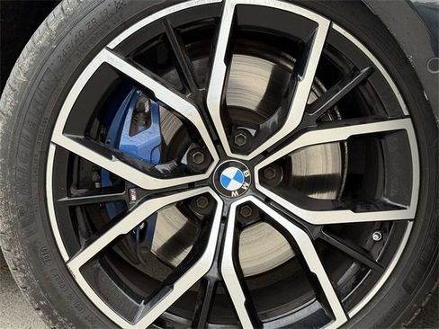 Used 2021 BMW 530i 530i w/ M Sport Package image 9