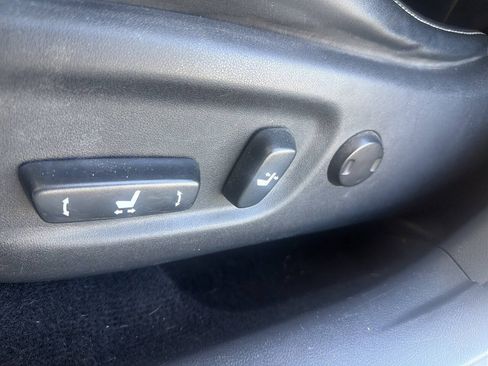 Used 2014 Lexus CT 200h FWD image 29