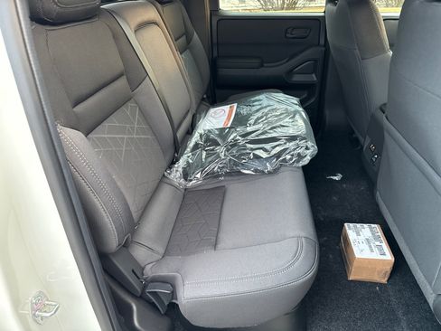 New 2026 Nissan Frontier SV w/ SV Convenience Package image 15