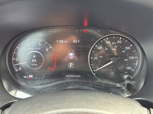 Used 2021 Nissan Kicks SR w/ SR Premium Package FWD image 34