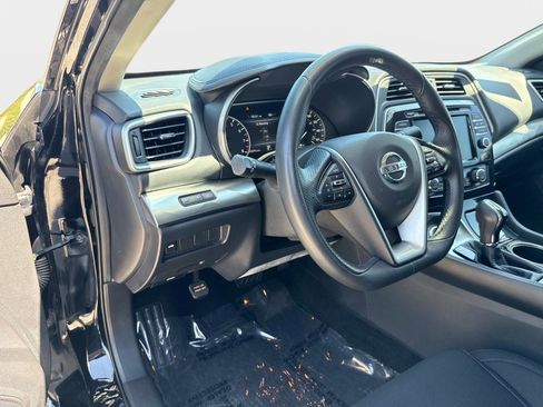 Used 2019 Nissan Maxima 3.5 S w/ Floor Mat Group FWD image 17