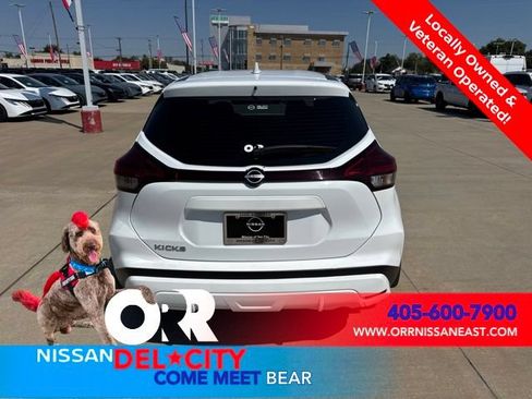 Certified 2025 Nissan Kicks Play S FWD image 4