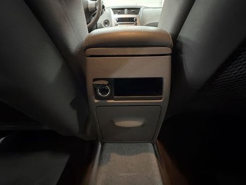 Used 2011 Chevrolet Malibu LS image 18