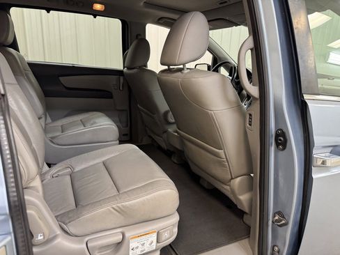 Used 2013 Honda Odyssey EX-L image 25
