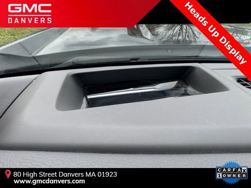 Used 2024 GMC Yukon XL Denali image 17