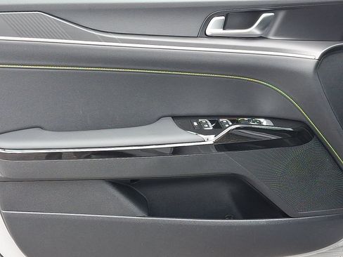 New 2026 Kia K5 GT FWD image 8