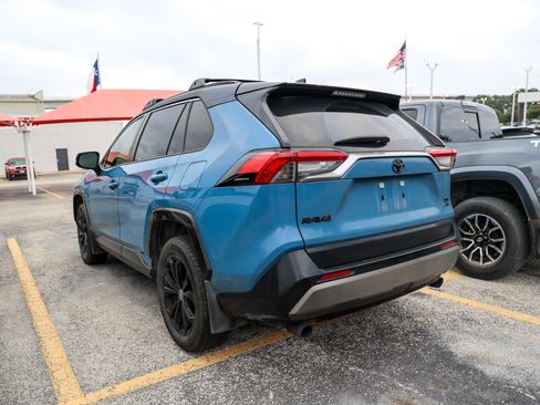 Certified 2025 Toyota RAV4 XSE AWD/4WD image 10