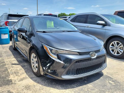 Used 2021 Toyota Corolla LE FWD image 6