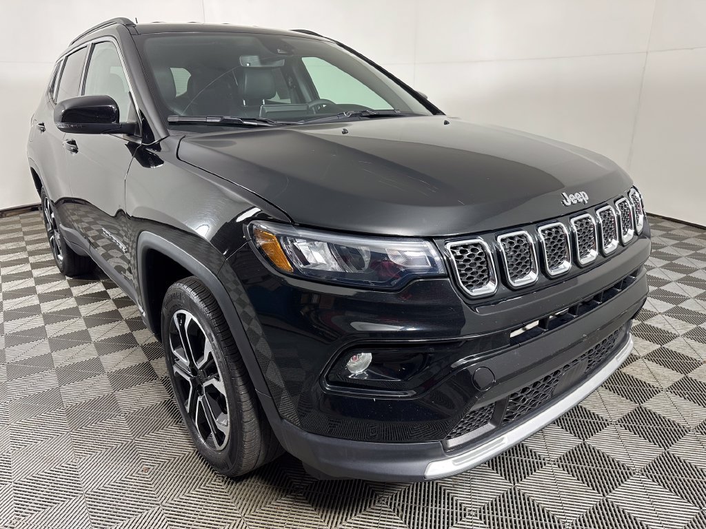 Used 2023 Jeep Compass Limited AWD/4WD image 6