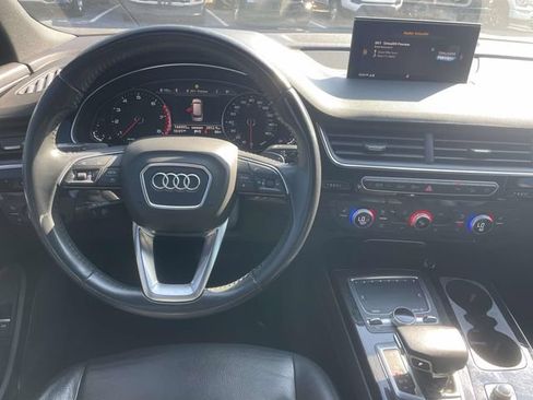 Used 2019 Audi Q7 3.0T Premium w/ Convenience Package AWD/4WD image 14