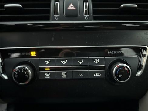 Used 2016 Kia Optima LX image 26