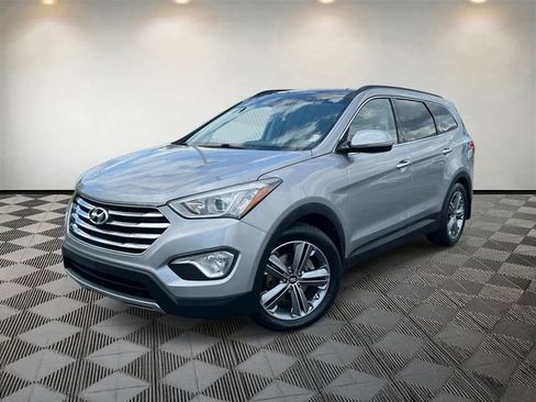 Used 2016 Hyundai Santa Fe Limited w/ Option Group 04 FWD image 2