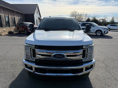 Used 2019 Ford F250 XLT w/ XLT Value Package image 11