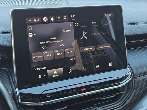 Used 2022 Jeep Compass Trailhawk w/ Trailhawk Convenience Group image 16