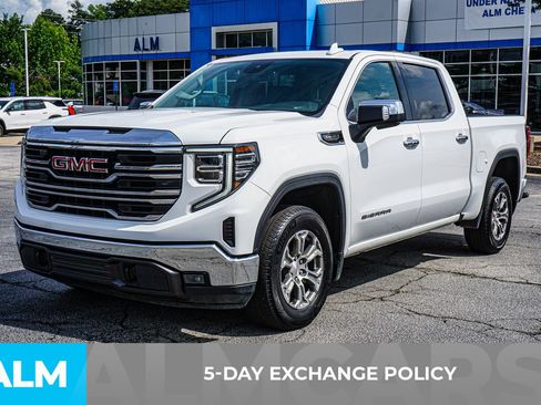 Used 2025 GMC Sierra 1500 SLT RWD image 4
