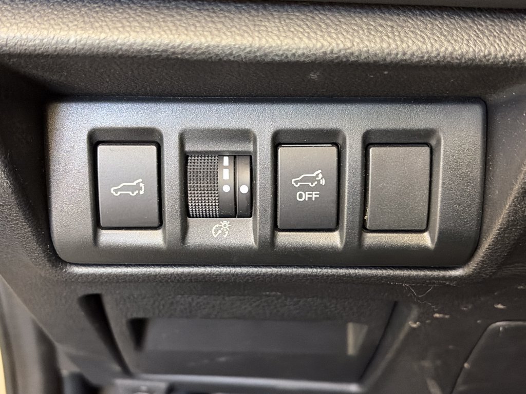 Used 2021 Subaru Outback Touring XT AWD/4WD image 24