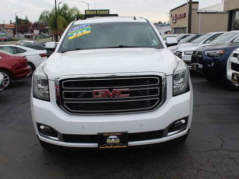 Used 2015 GMC Yukon SLT w/ Open Road Package image 3