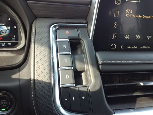 Certified 2022 GMC Yukon SLT w/ SLT Premium Package image 23