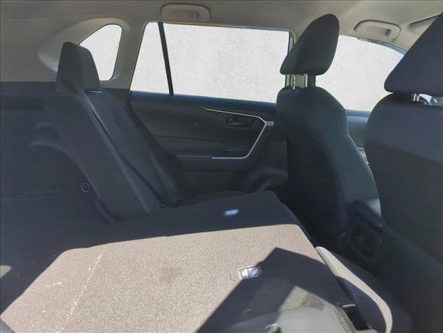 Used 2022 Toyota RAV4 LE FWD image 26
