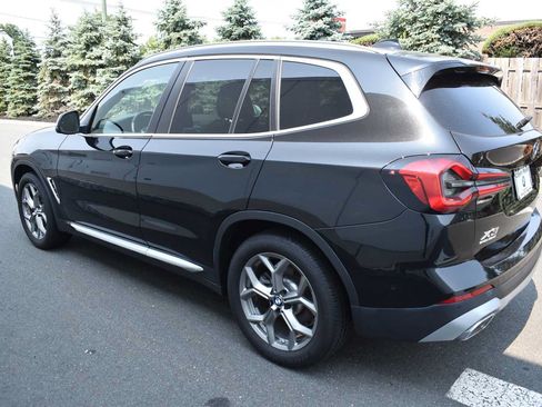 Used 2024 BMW X3 xDrive30i w/ Premium Package AWD/4WD image 6