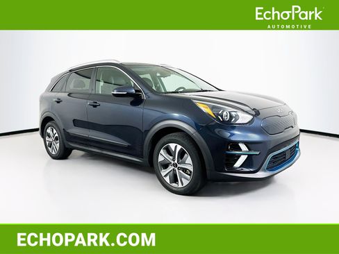 Used 2022 Kia Niro EX w/ Cold Weather Package image 1