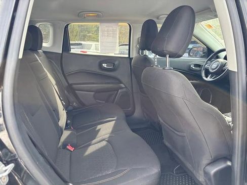 Used 2018 Jeep Compass Sport w/ Cold Weather Group image 13