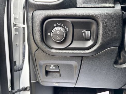 Used 2023 RAM 1500 Big Horn AWD/4WD image 13