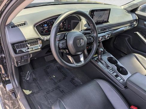 Used 2023 Honda Civic Touring image 10