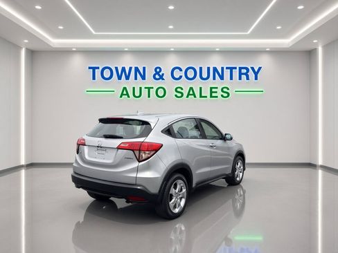 Used 2016 Honda HR-V LX image 6