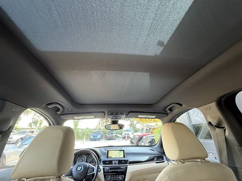 Used 2018 BMW X1 sDrive28i image 17