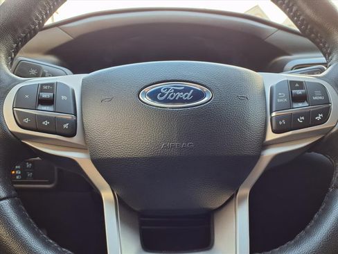 Used 2023 Ford Explorer XLT w/ Equipment Group 202A image 16