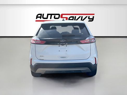 Used 2024 Ford Edge SEL AWD/4WD image 6
