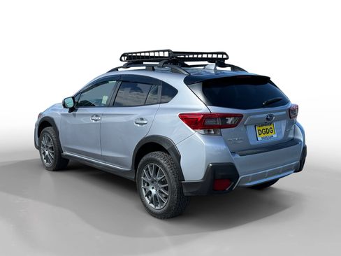 Used 2023 Subaru Crosstrek 2.0i Premium AWD/4WD image 3