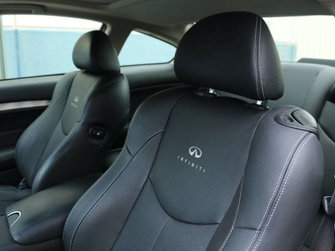 Used 2013 INFINITI G37 x Coupe w/ Premium Pkg image 30