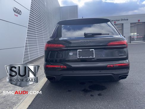 Certified 2025 Audi Q7 2.0T Premium w/ Convenience Plus Package image 13