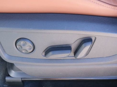 Used 2025 Audi Q5 2.0T Premium Plus image 15