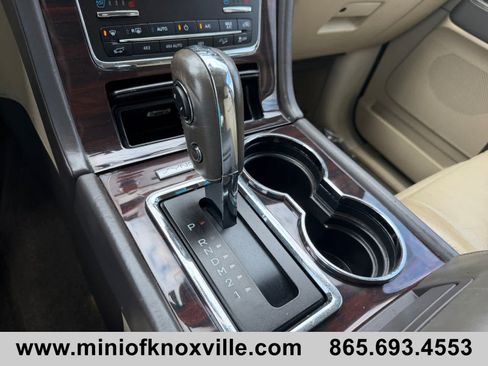 Used 2017 Lincoln Navigator Reserve AWD/4WD image 27