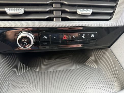 New 2026 Ford Explorer ST-Line w/ ST-Line Street Pack image 26