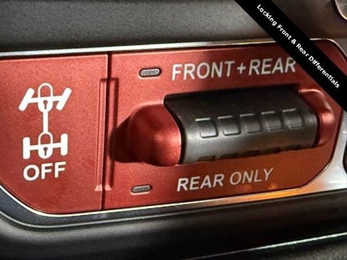 Used 2025 Jeep Wrangler Unlimited Rubicon image 20