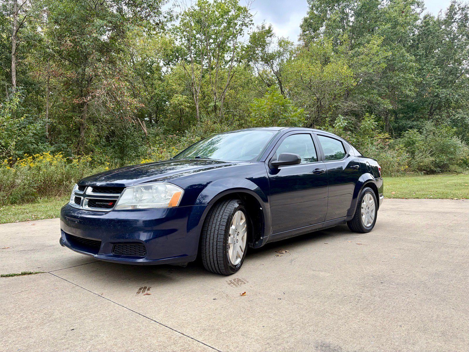 Used 2013 Dodge Avenger SE FWD image 5