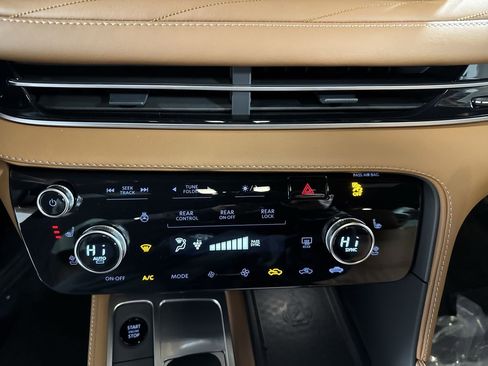 New 2026 INFINITI QX60 Autograph w/ Dark Cargo Package image 28